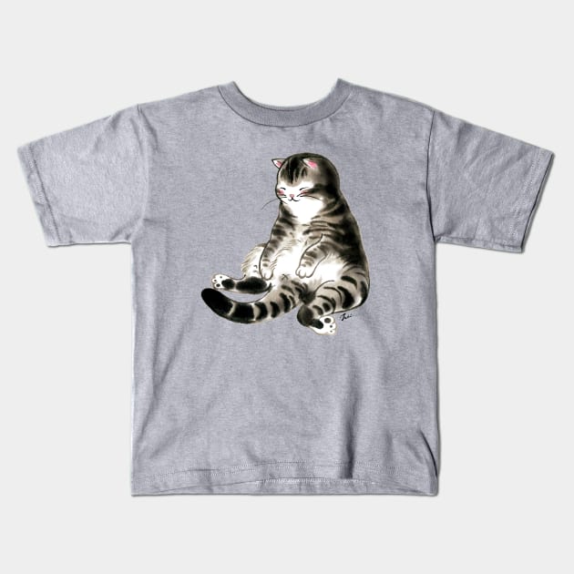 Relax cat Kids T-Shirt by juliewu